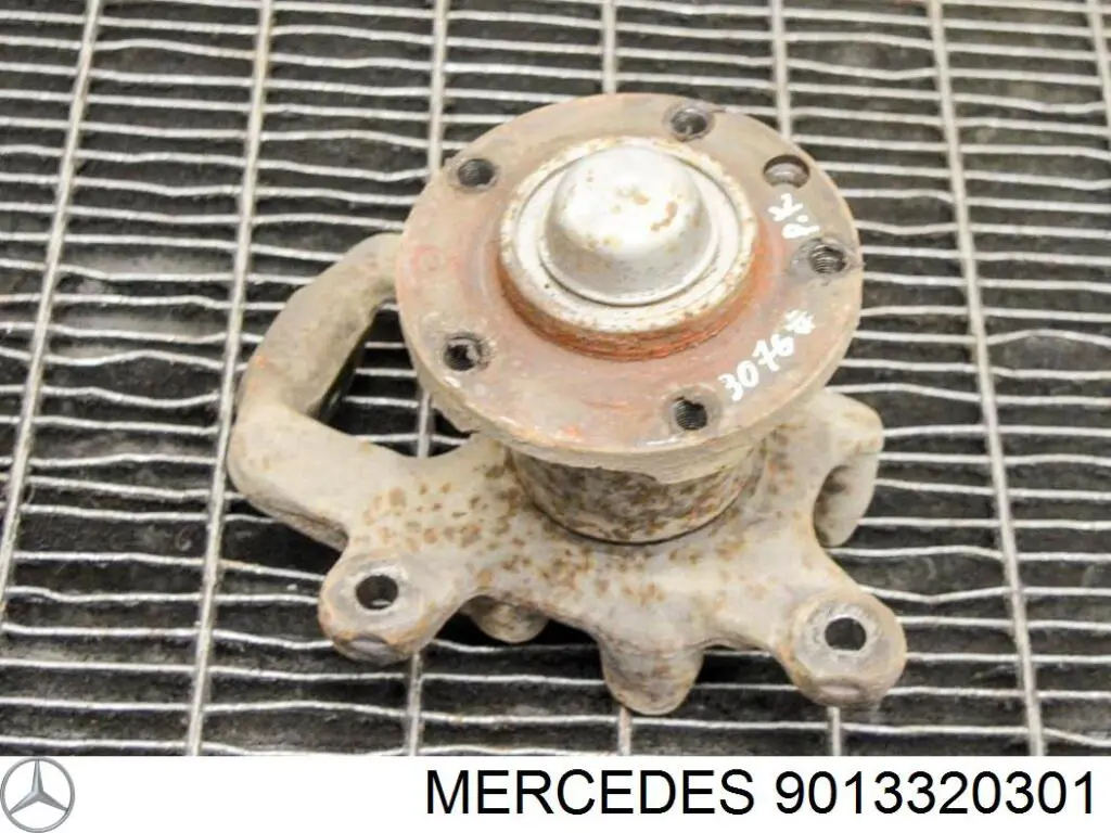 Czop (zwrotnica) przedni lewy Mercedes 9013320301 cena, od 119,18 USD