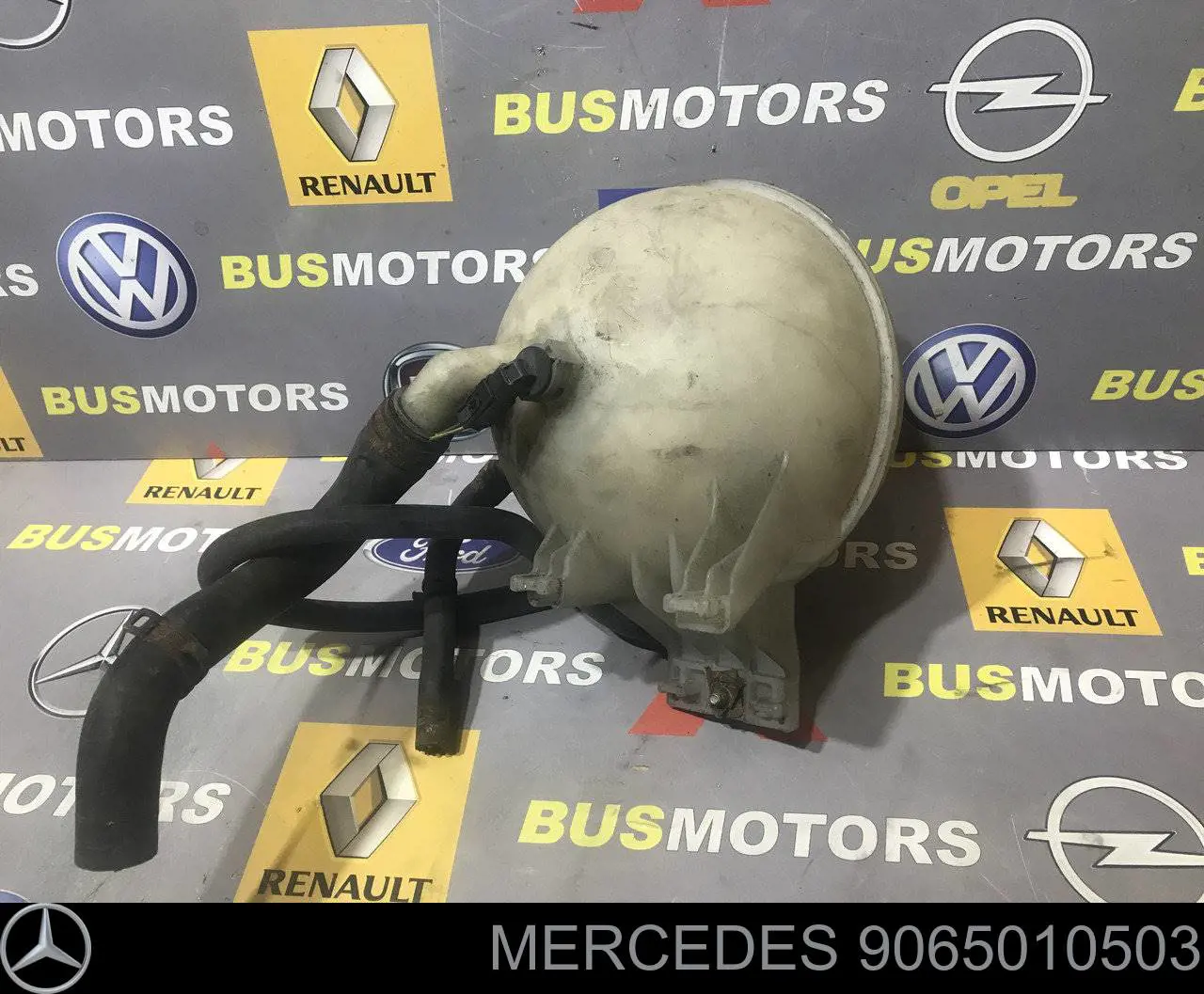 Zbiorniczek wyrównawczy układu chłodzenia Mercedes 9065010503 cena, od 46,74 USD