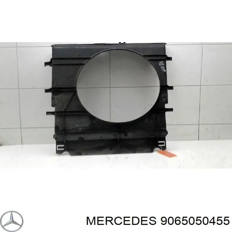 Dyfuzor chłodnicy Mercedes 9065050455 cena, od 34,70 USD