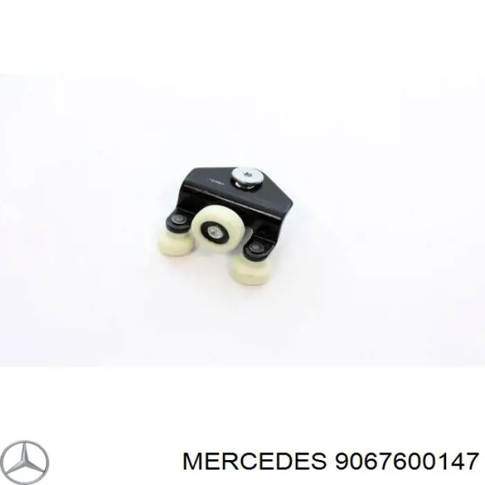 Do koszyka 9067600147 Mercedes Rolka drzwi bocznych (przesuwnych) prawa górna