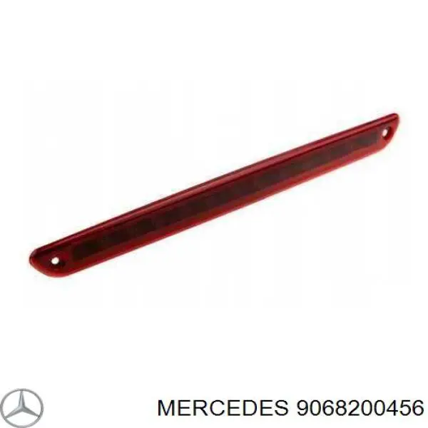 Lampa stop tylna dodatkowa Mercedes 9068200456 cena, od 49,56 USD