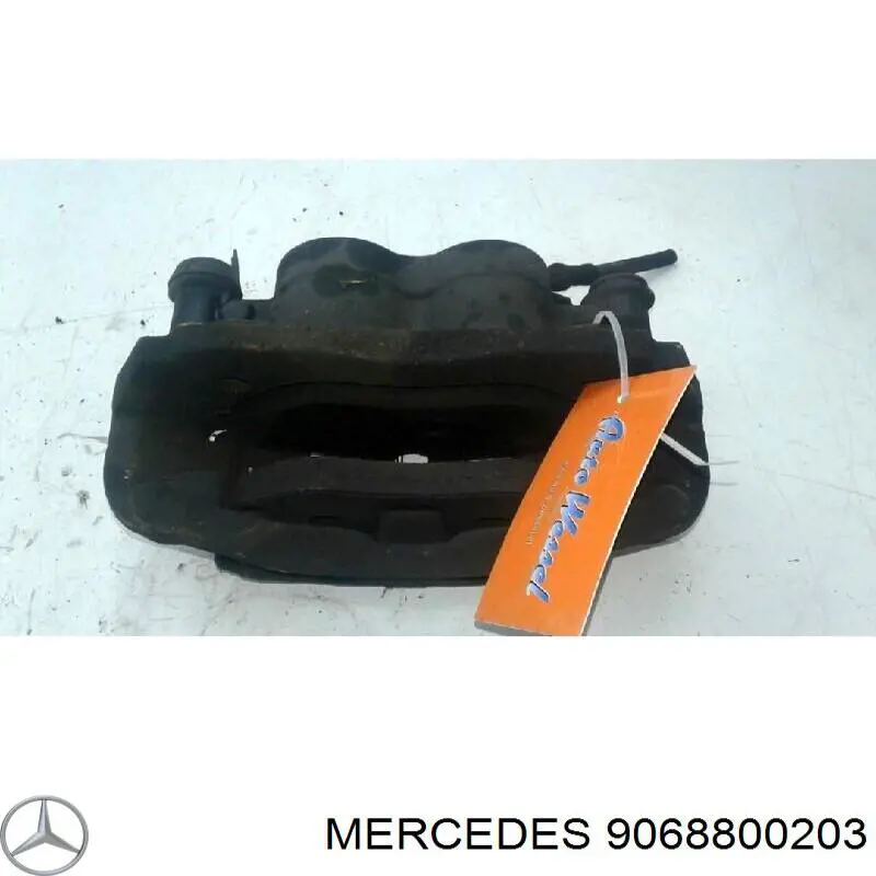 Osłona chłodnicy kompletna (panel mocowania reflektorów) Mercedes 9068800203 cena, od 115,39 USD