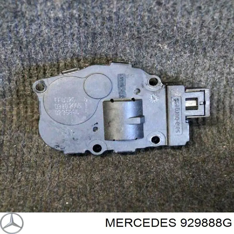  Mercedes 929888G cena, od 45,97 USD