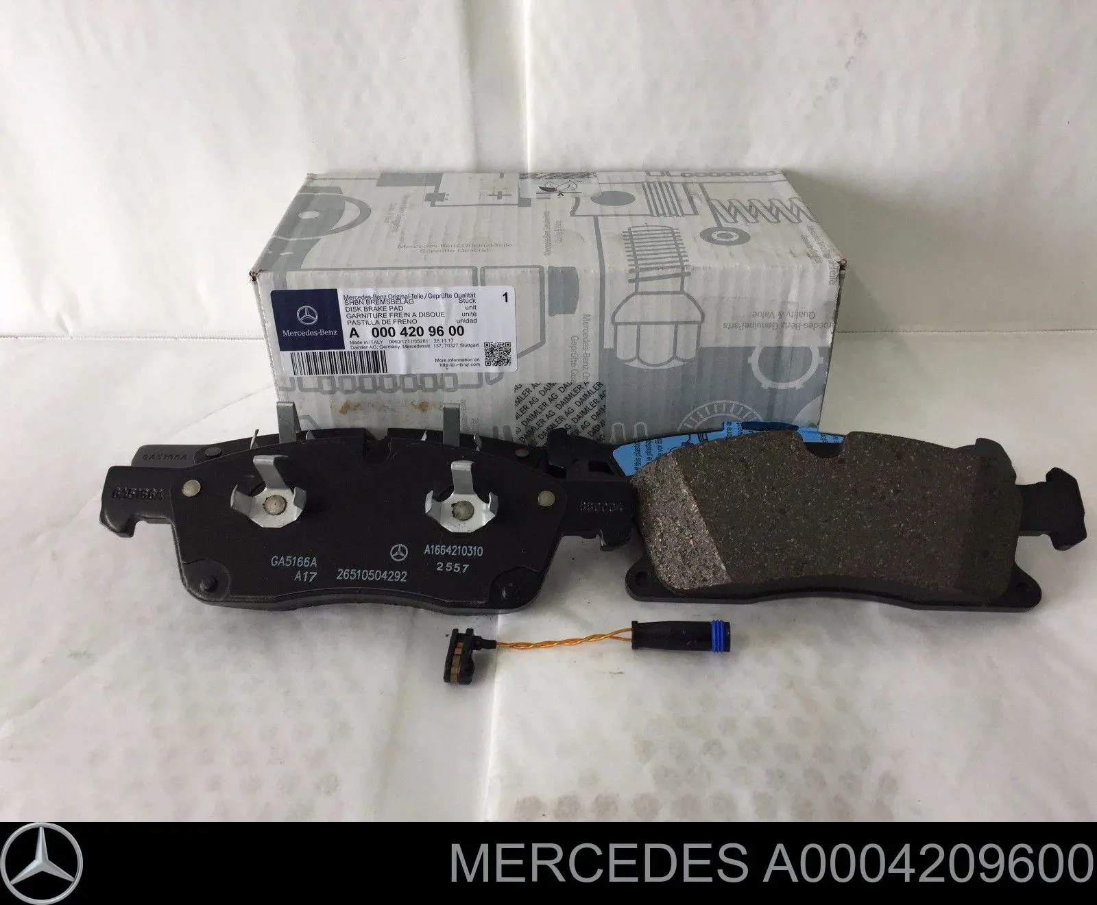 A0004209600 Mercedes Klocki hamulcowe przednie tarczowe