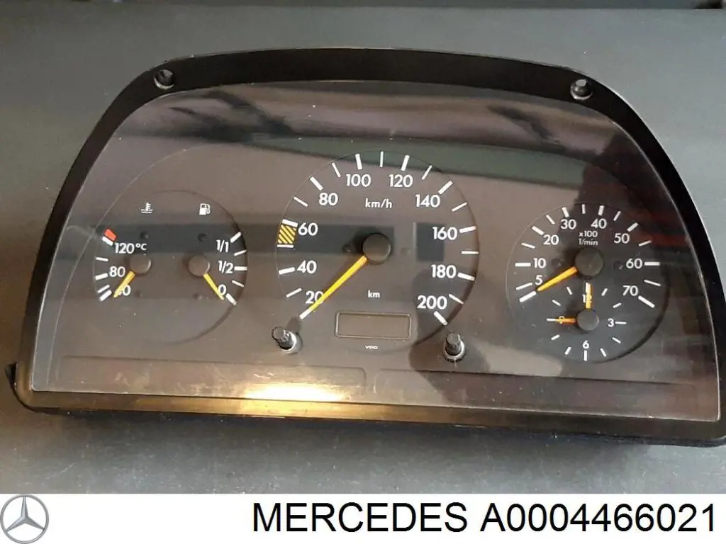 A0004466021 Mercedes deska rozdzielcza