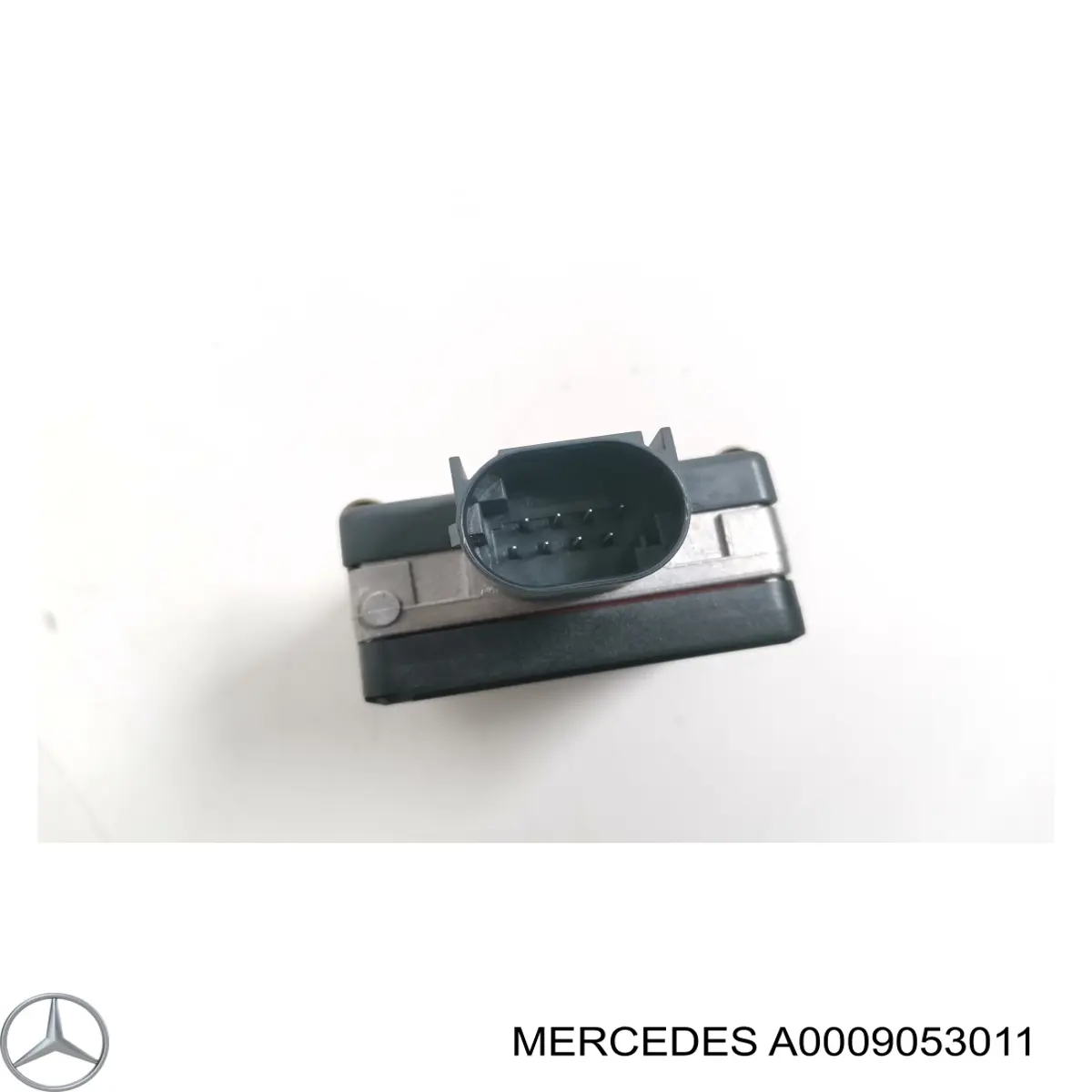 A0009053011 Mercedes Czujnik Radarowy odległości