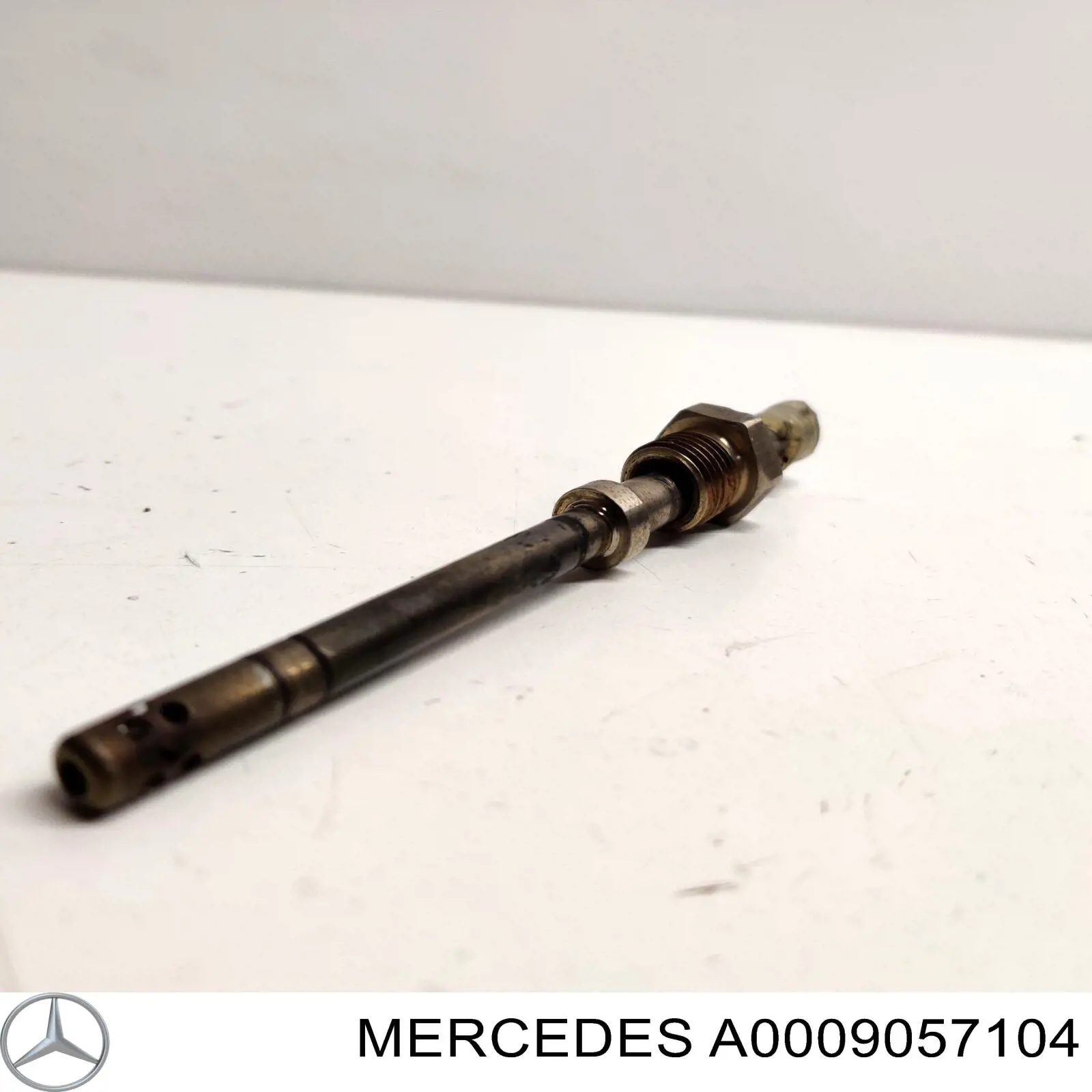 Czujnik temperatury spalin, przed filtrem cząstek stałych Mercedes A0009057104 cena, od 113,61 USD