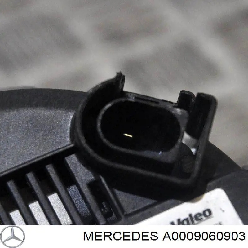 Alternator 0009060903 Mercedes