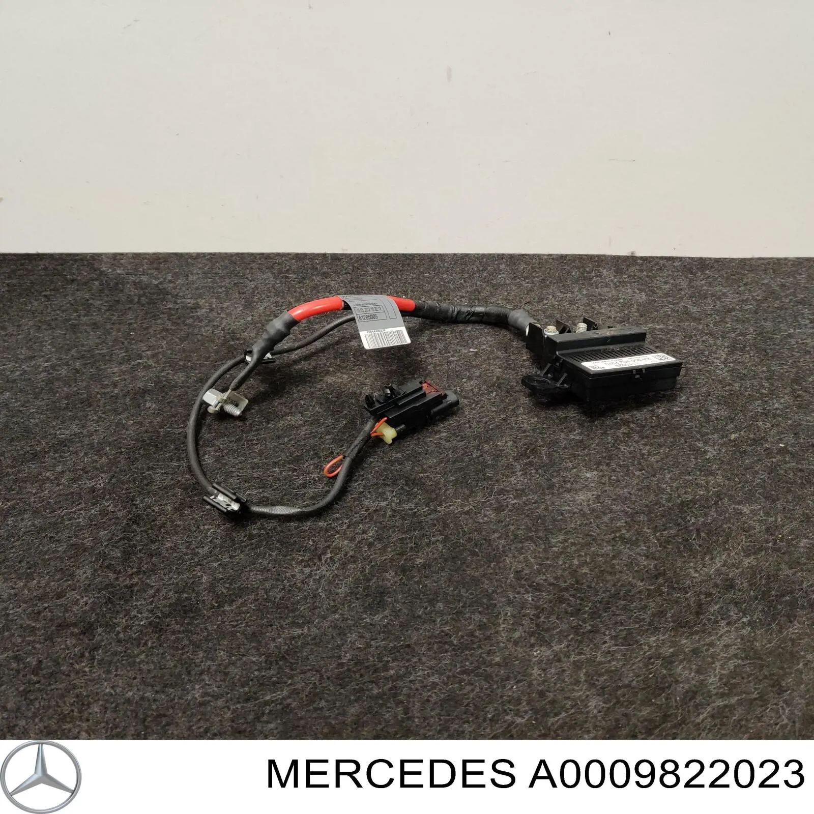 Przekaźnik kontroli ładowania akumulatora Mercedes A0009822023 cena, od 119,18 USD