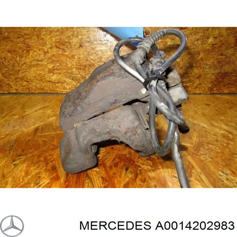 Do koszyka A0014202983 Mercedes Zacisk hamulcowy przedni lewy