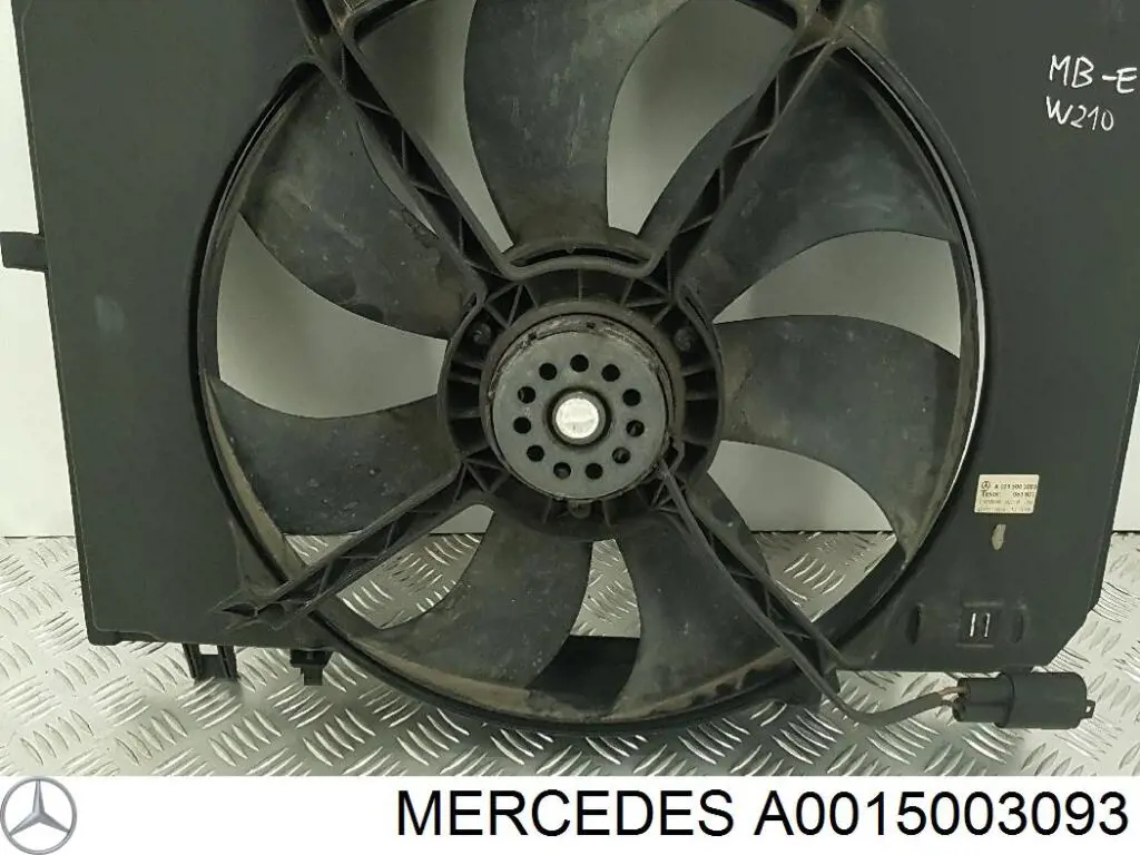 Dyfuzor chłodnicy, w komplecie z silnikiem i wirnikiem Mercedes A0015003093 cena, od 114,07 USD