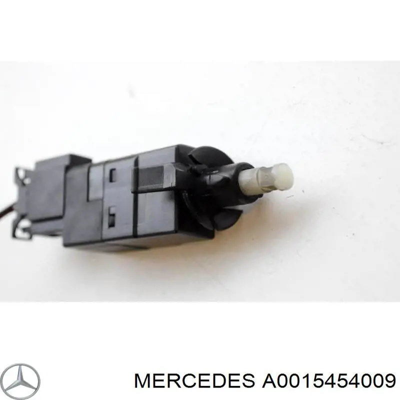 Czujnik włącznika świała stop Mercedes A0015454009 cena, od 14,77 USD