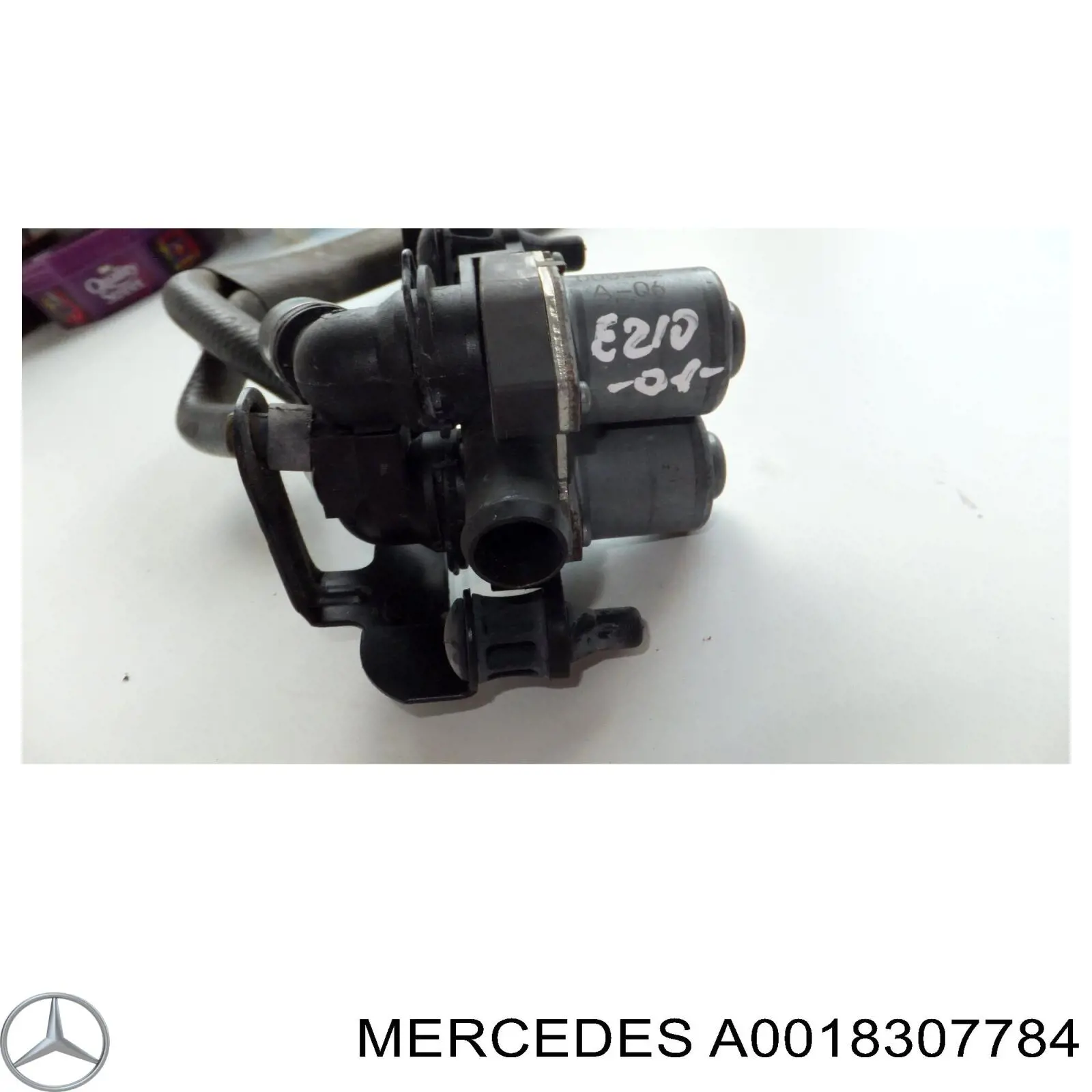 Zawór nagrzewnicy (ogrzewacza) Mercedes A0018307784 cena, od 71,18 USD