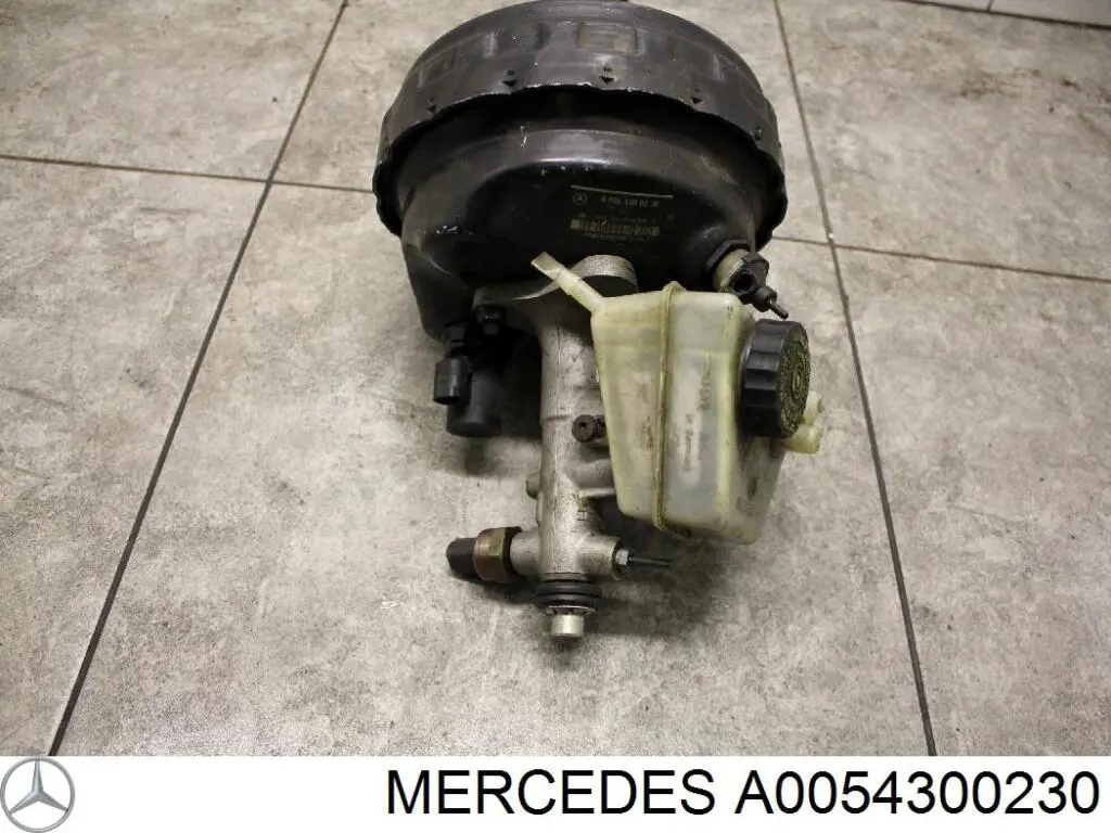 Wzmacniacz próżniowy hamulców Mercedes A0054303930 cena, od 66,40 USD