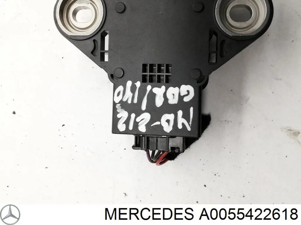 Do koszyka A0055422618 Mercedes Czujnik przyśpieszenia poprzecznego (ESP)