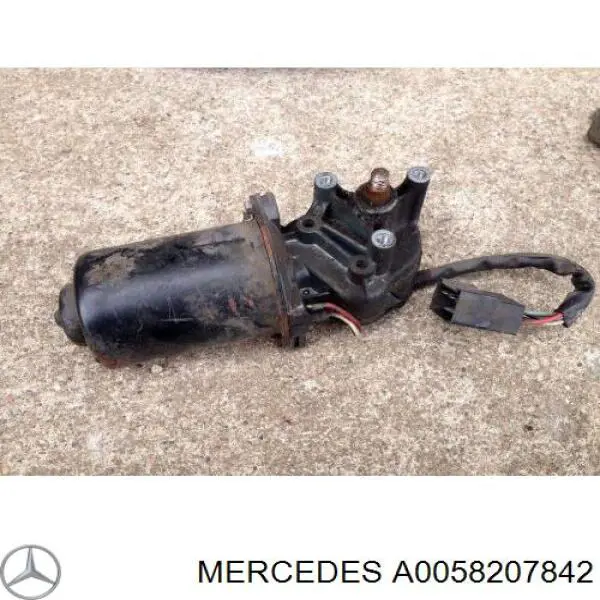  Silniczek wycieraczki szyby przedniej Mercedes Vito 1