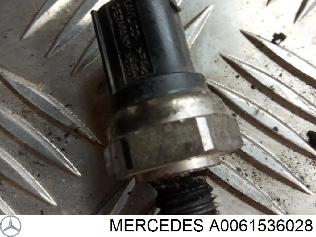 Czujnik ciśnienia spalin Mercedes A0061536028 cena, od 50,42 USD