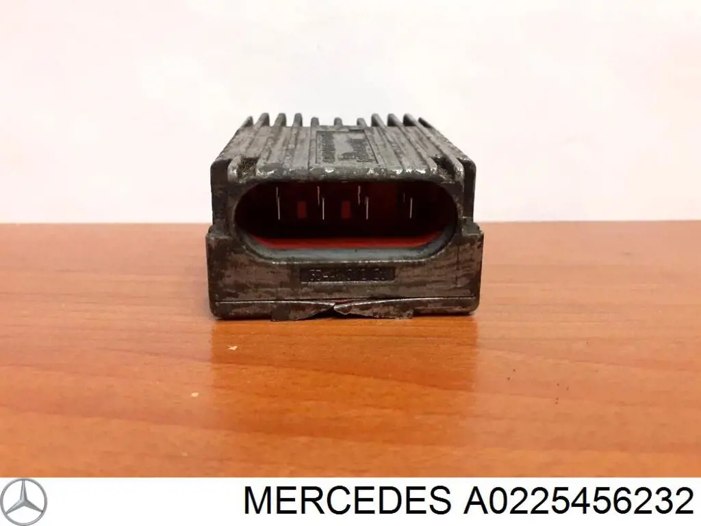 A0225456232 Mercedes Regulator obrotów wentylatora (sterownik)