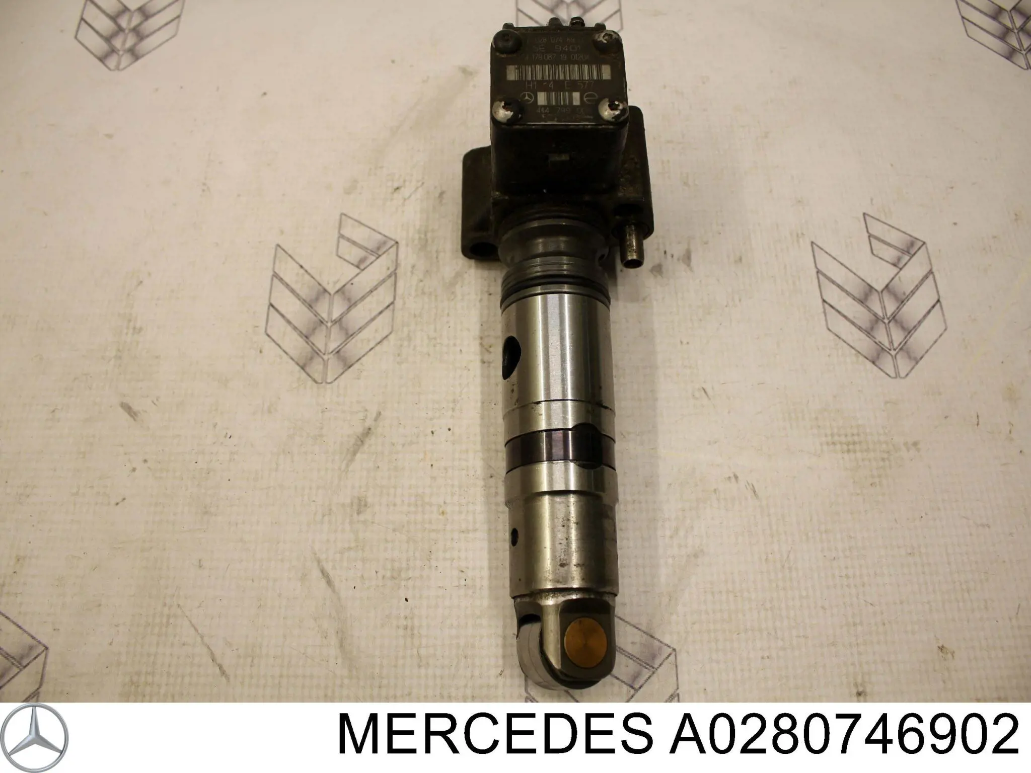 A0280746902 Mercedes Wtryskiwacz paliwa