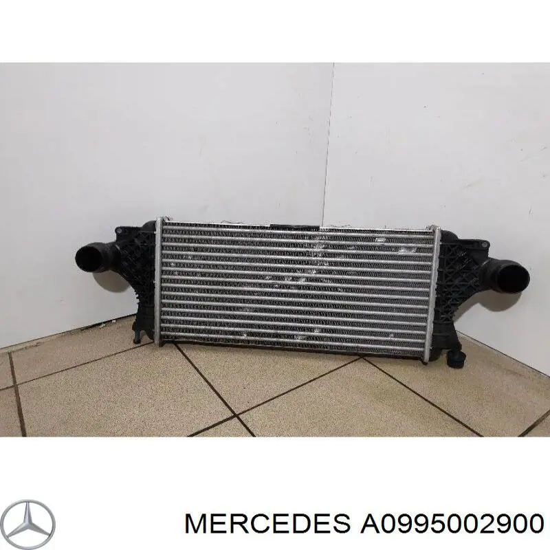 Chłodnica intercoolera Mercedes A0995002900 cena, od 360,67 USD
