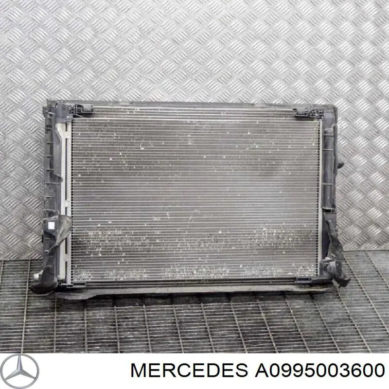 Chłodnica silnika dodatkowa Mercedes A0995003600 cena, od 210,49 USD