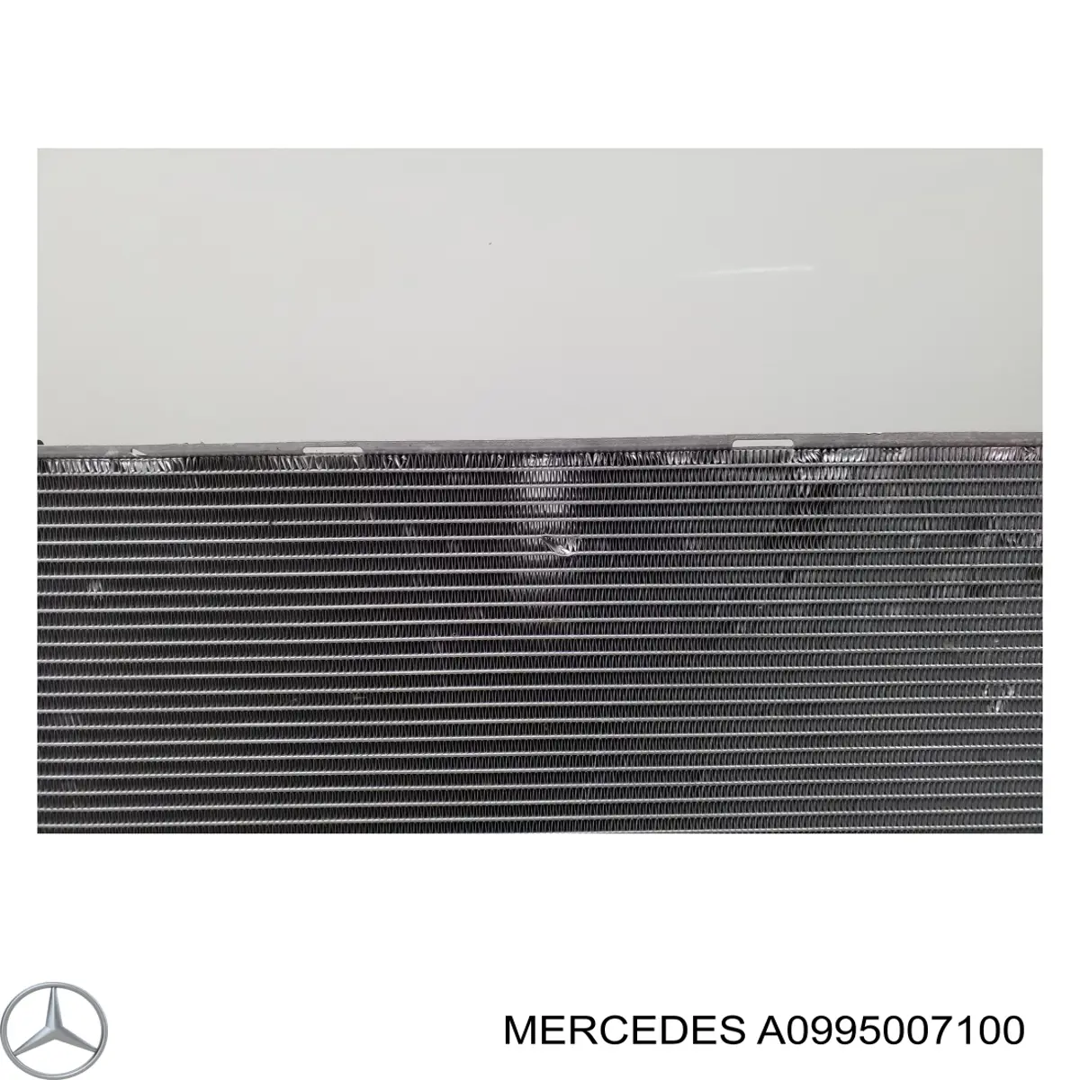 Chłodnica silnika Mercedes A0995007100 cena, od 174,75 USD