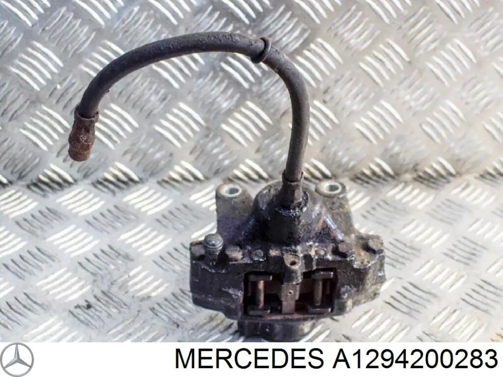 Zacisk hamulcowy tylny lewy Mercedes A1294200283 cena, od 71,51 USD