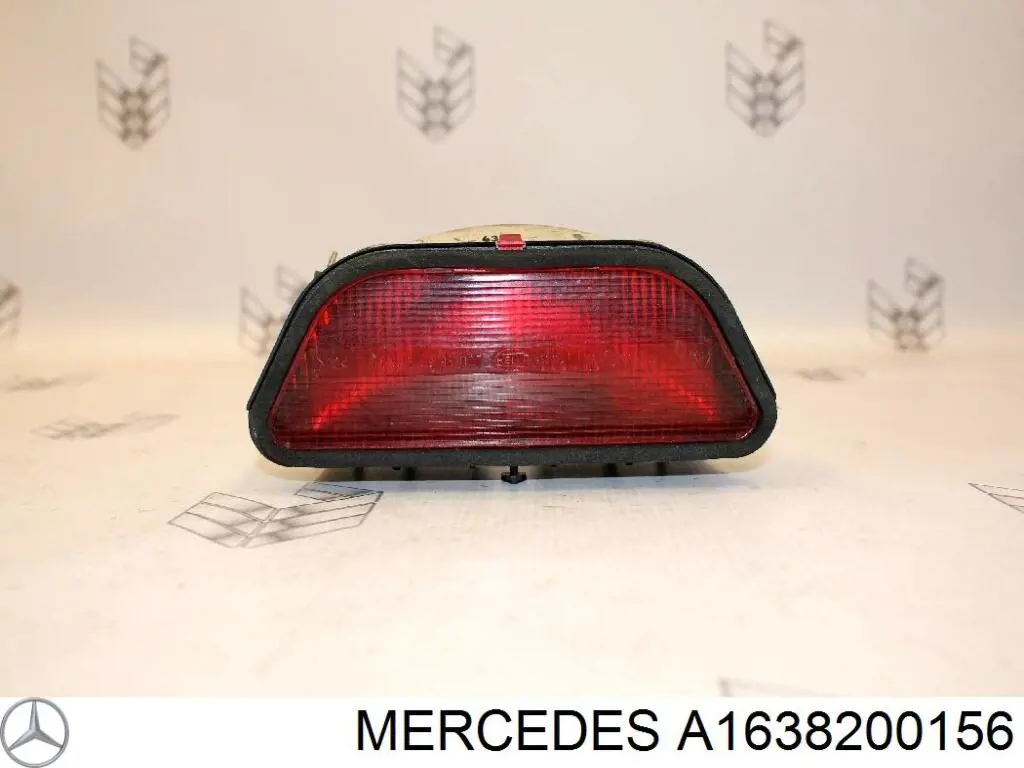 Lampa stop tylna dodatkowa do Mercedes ML/GLE (W163)