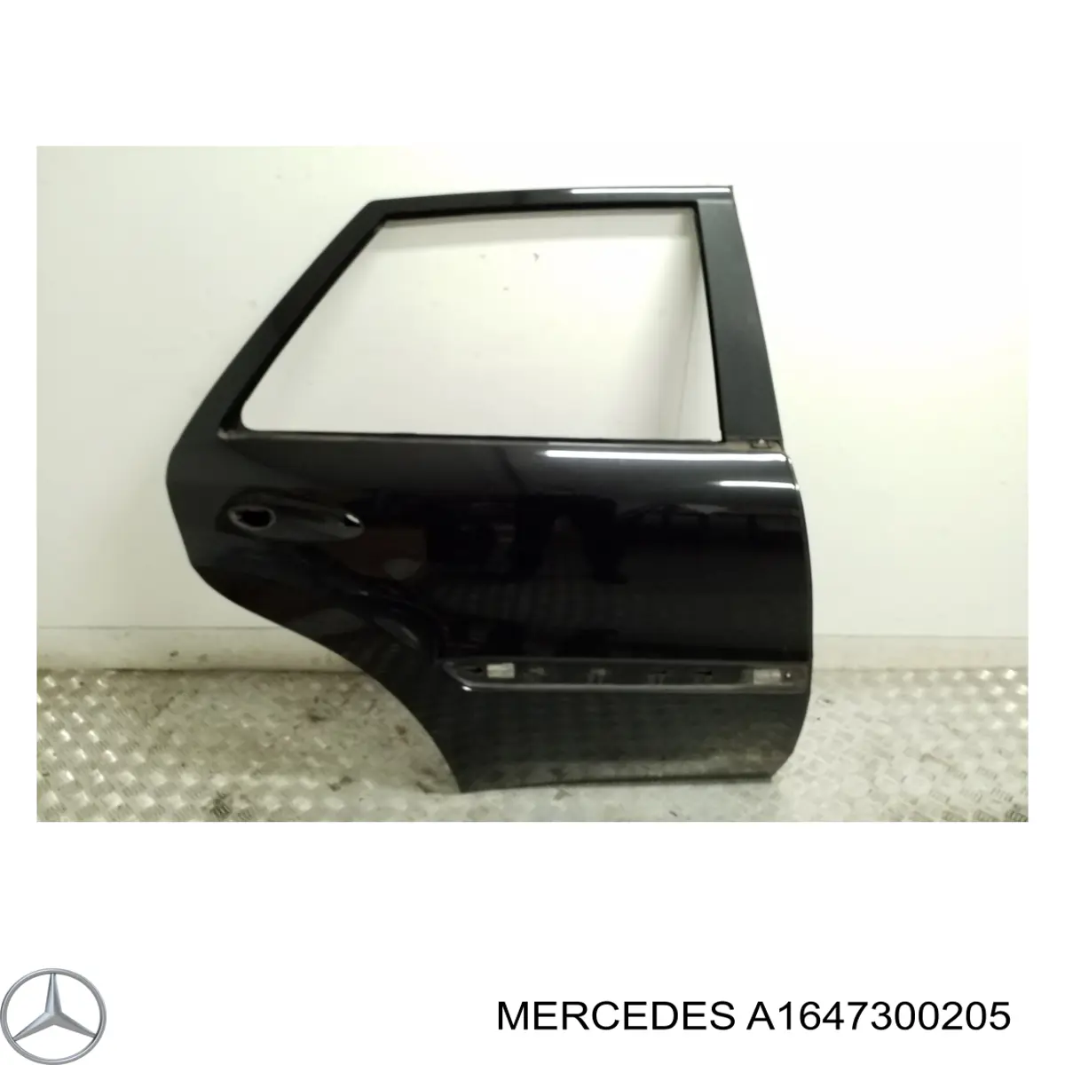 Drzwi tylne prawe Mercedes A1647300205 cena, od 396,70 USD