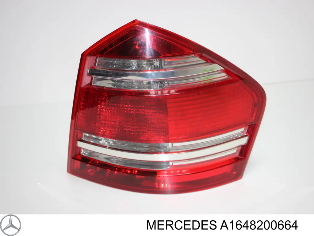 Lampa zespolona tylna prawa Prasco ME8604153 cena, od 253,70 USD