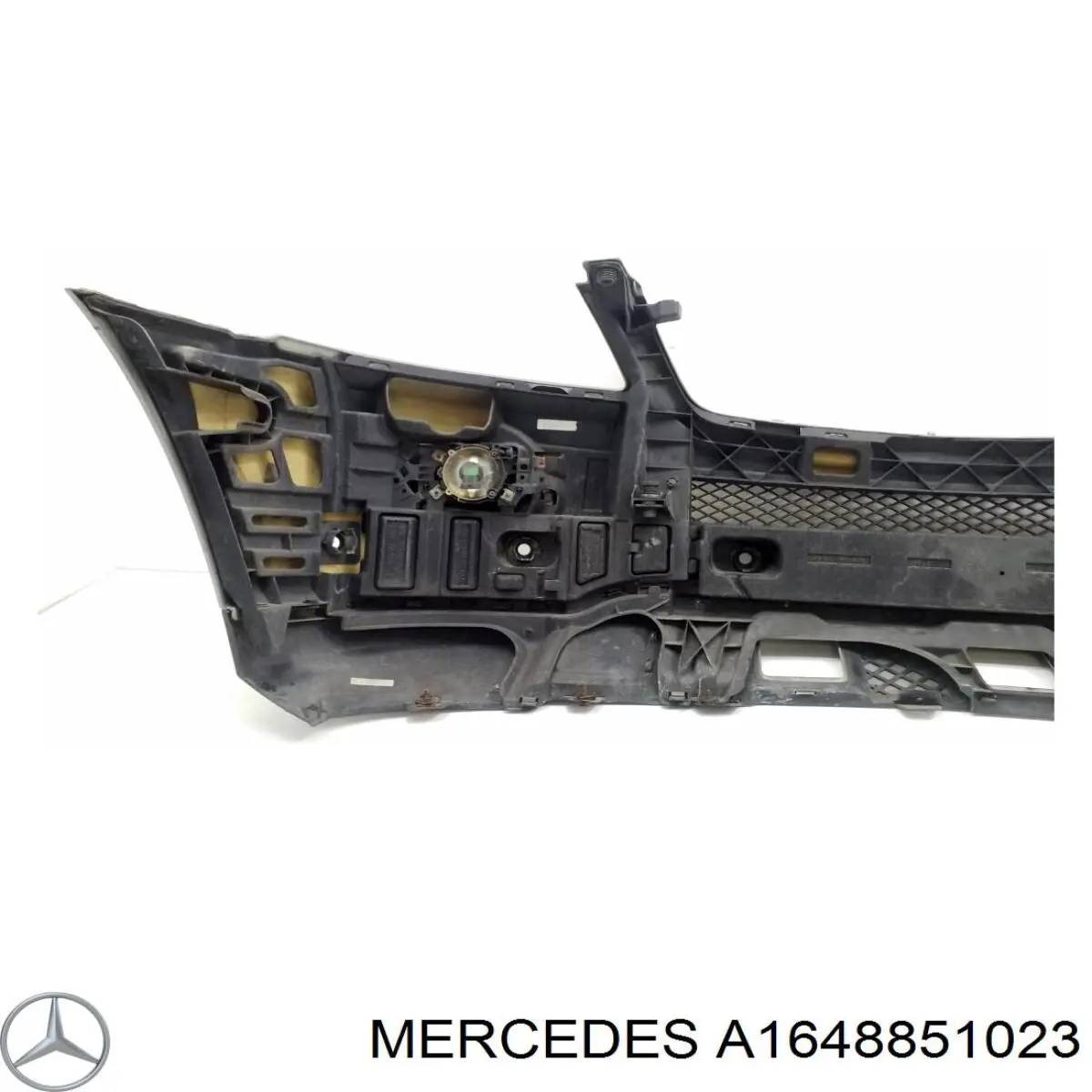 Do koszyka A1648851023 Mercedes Obrzeże lampy przeciwmgielnej prawej
