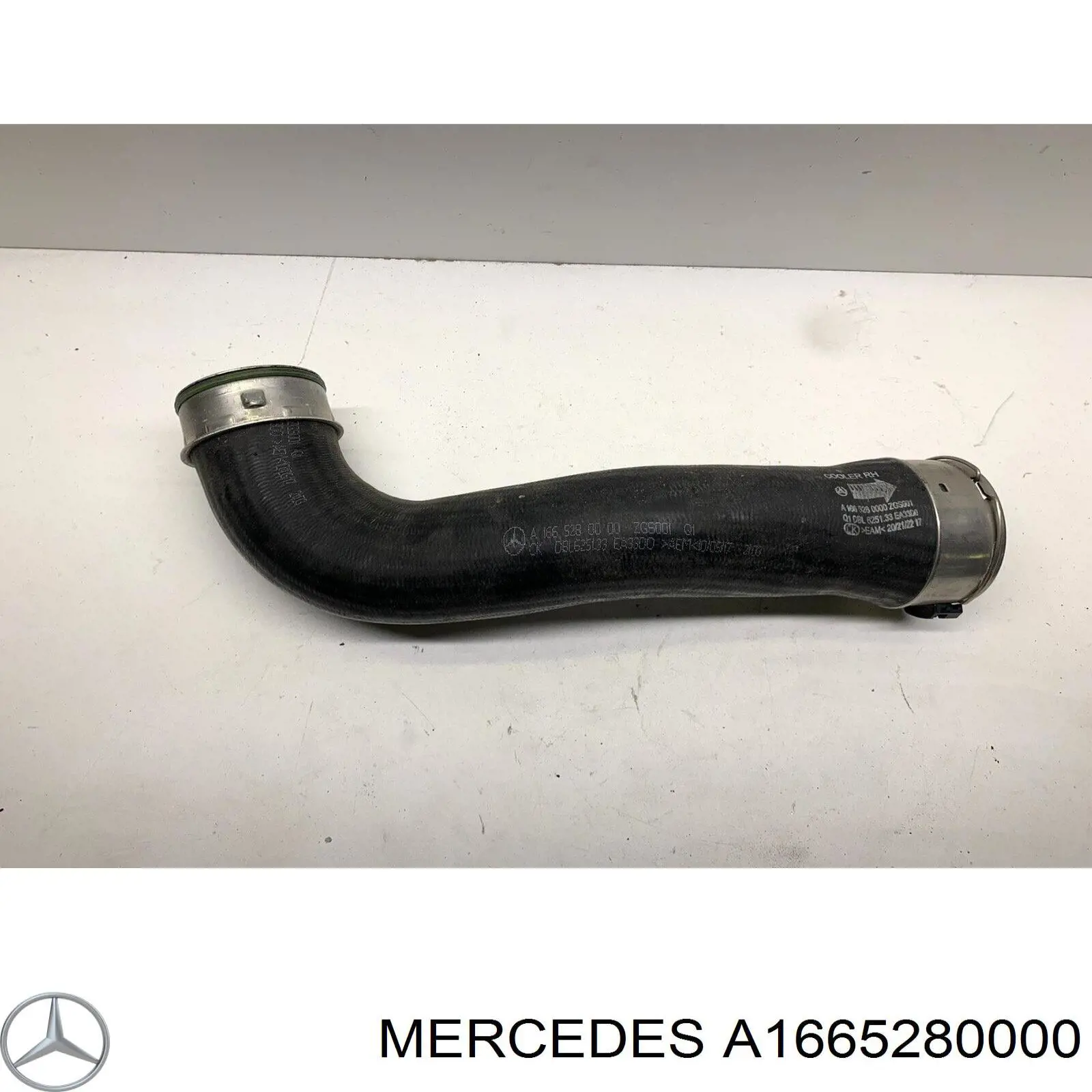 Przewód (króciec) intercoolera Mercedes A1665280000 cena, od 71,48 USD