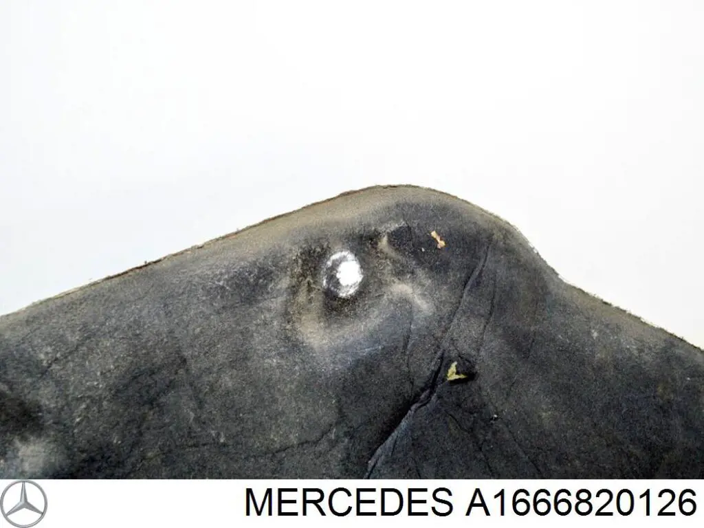 Wygluszenie maski Mercedes A1666820126 cena, od 49,96 USD