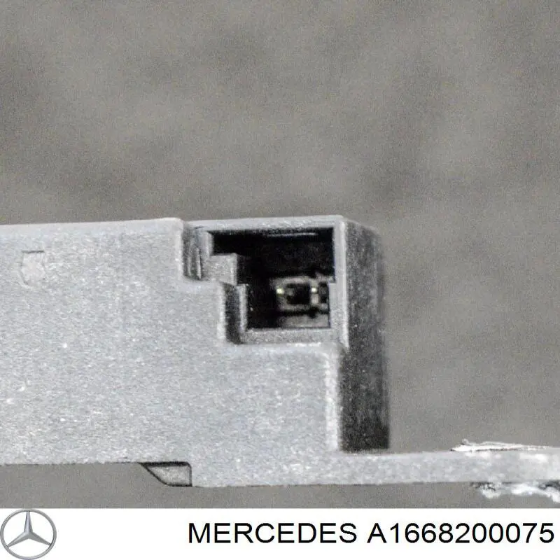 Do koszyka A1668200075 Mercedes Antena