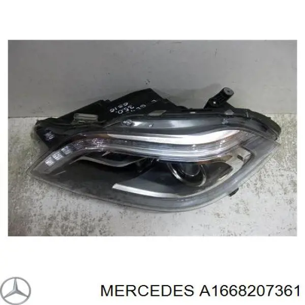 A1668207361 Mercedes Reflektor lewy