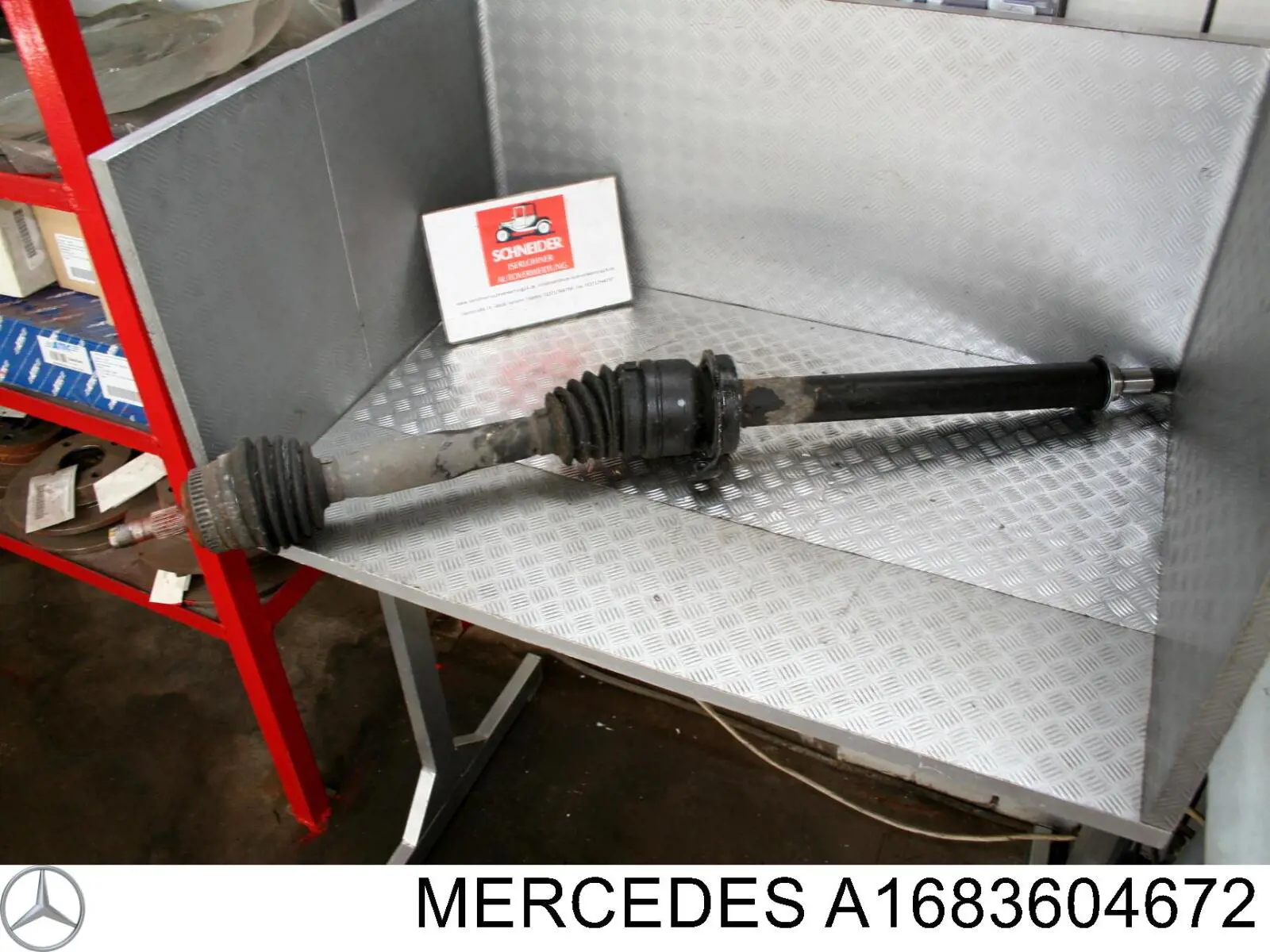 A1683604672 Mercedes Półoś napędowa przednia prawa