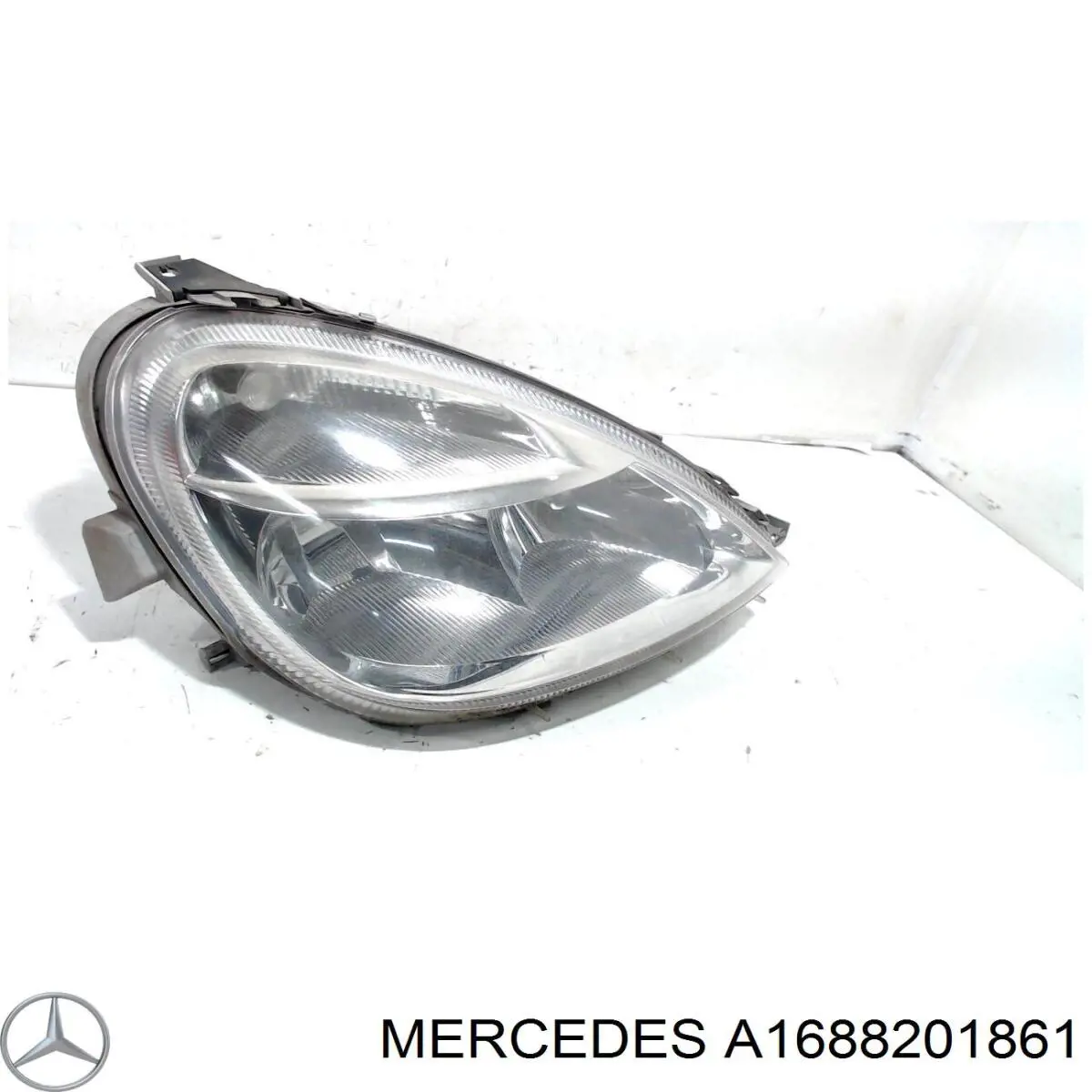 A1688201861 Mercedes Reflektor prawy