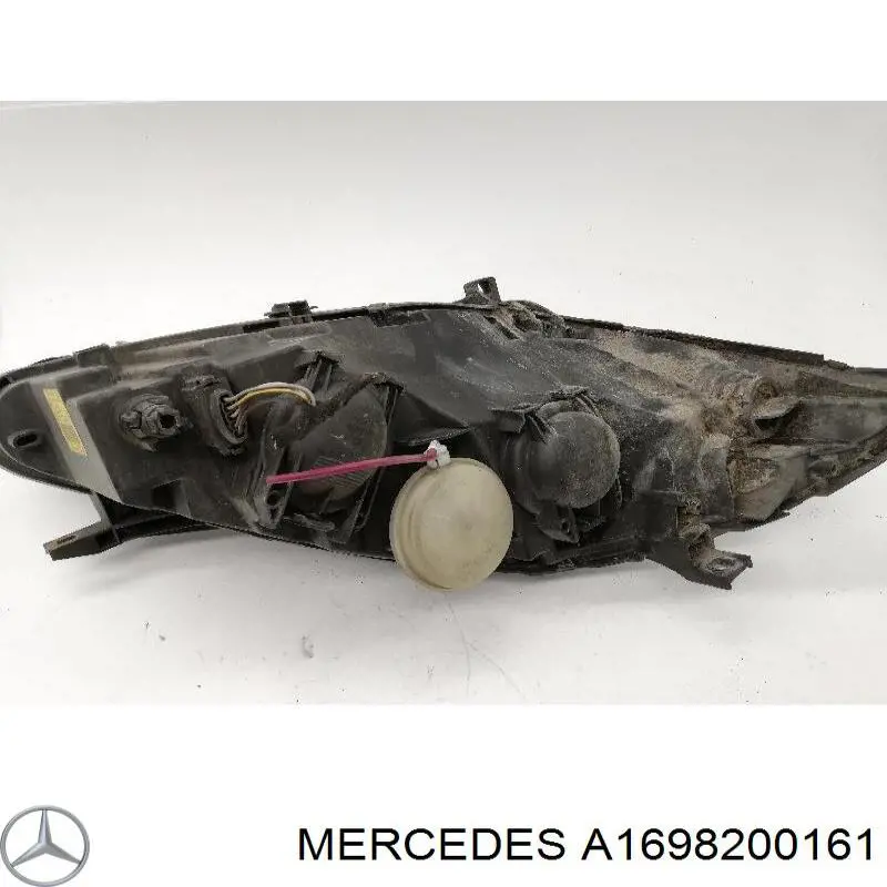 A1698200161 Mercedes Reflektor lewy