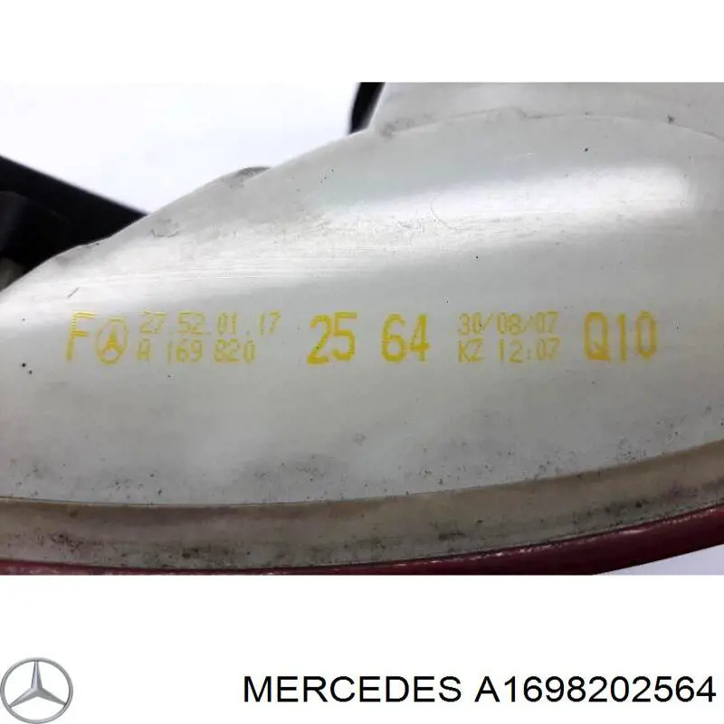 Lampa zespolona tylna lewa zewnętrzna Mercedes A1698202564 cena, od 69,52 USD