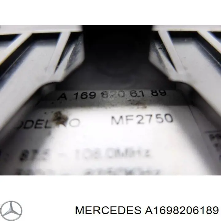 Do koszyka A1698206189 Mercedes Radioodtwarzacz (radio AM/FM)