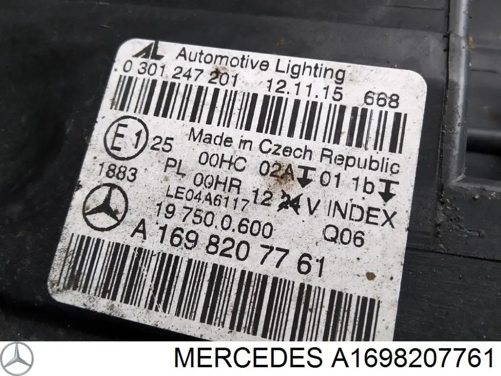 A1698207761 Mercedes Reflektor lewy