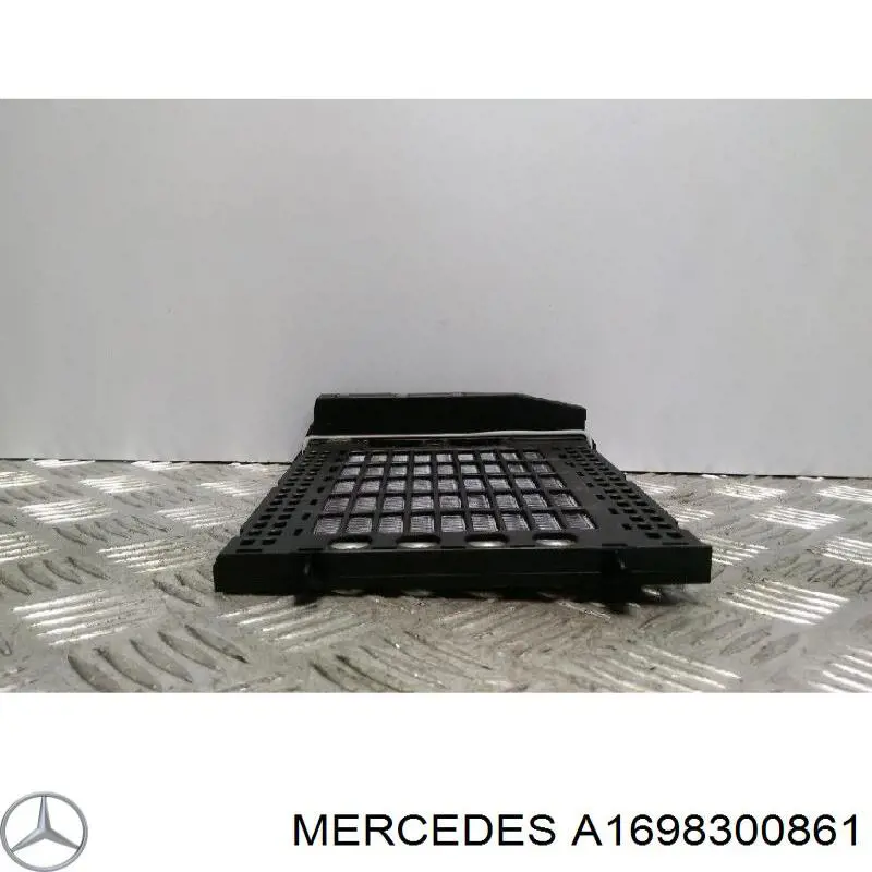 Podgrzewacz elektryczny powietrza układu ogrzewania salonu Mercedes A1698300861 cena, od 49,37 USD