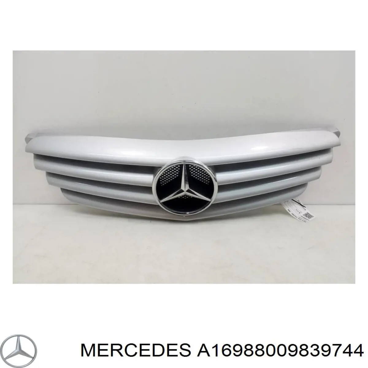 Atrapa chłodnicy Mercedes 1698800983 cena, od 192,00 USD