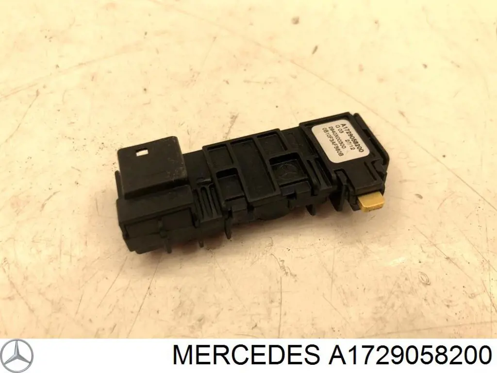 Czujnik deszczu Mercedes A1729058200 cena, od 45,97 USD