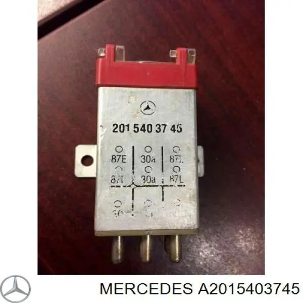 Przekaźnik wysokiego prądu Mercedes A2015403745 cena, od 39,16 USD