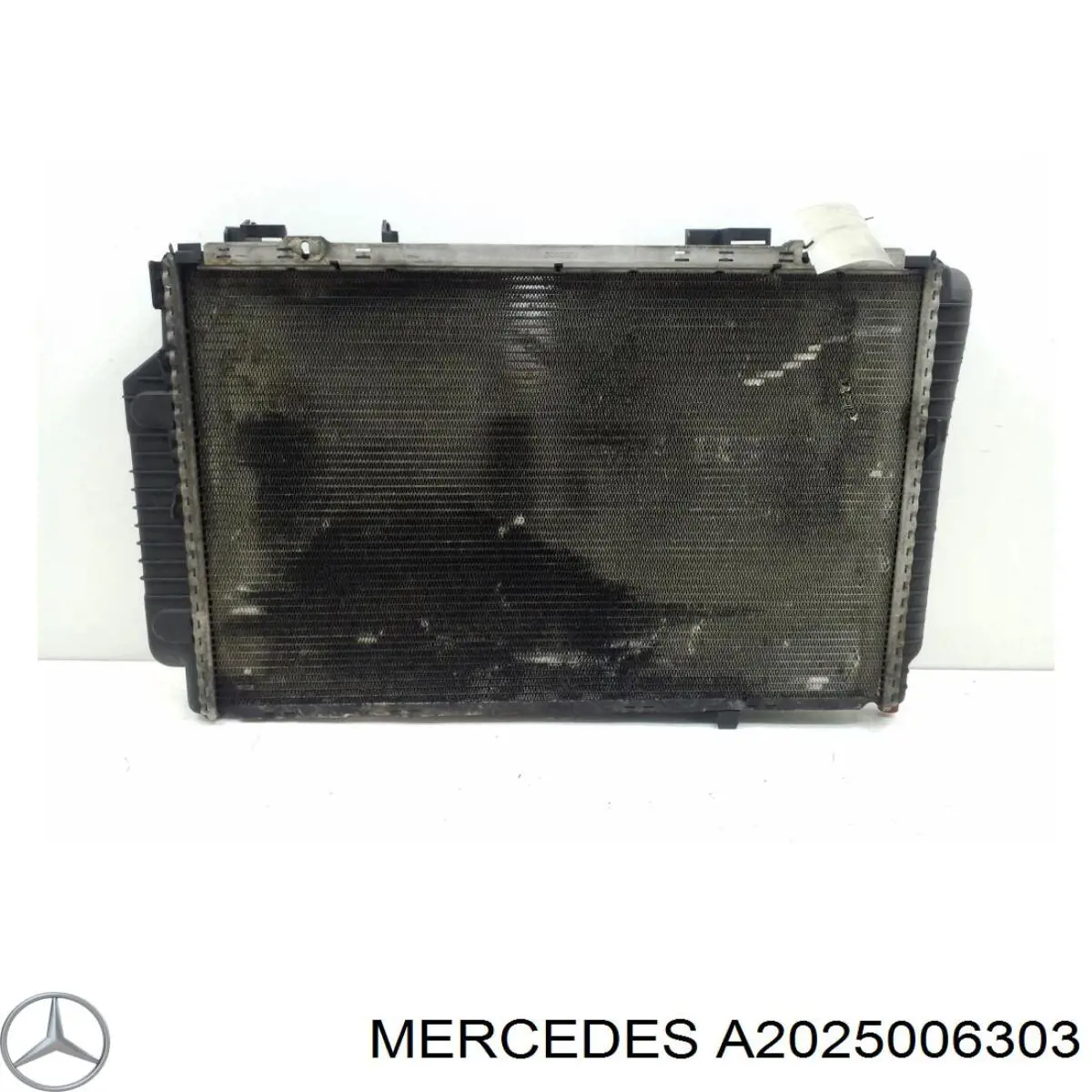 Chłodnica silnika Mercedes 2025006303 cena, od 134,50 USD