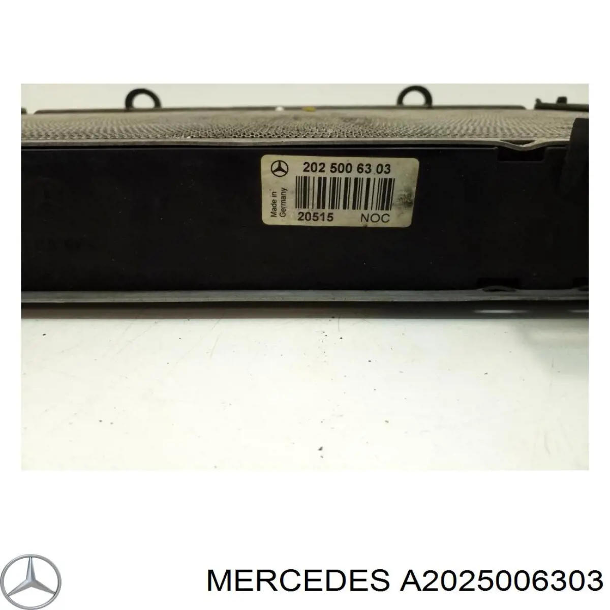 2025006303 Mercedes Chłodnica silnika