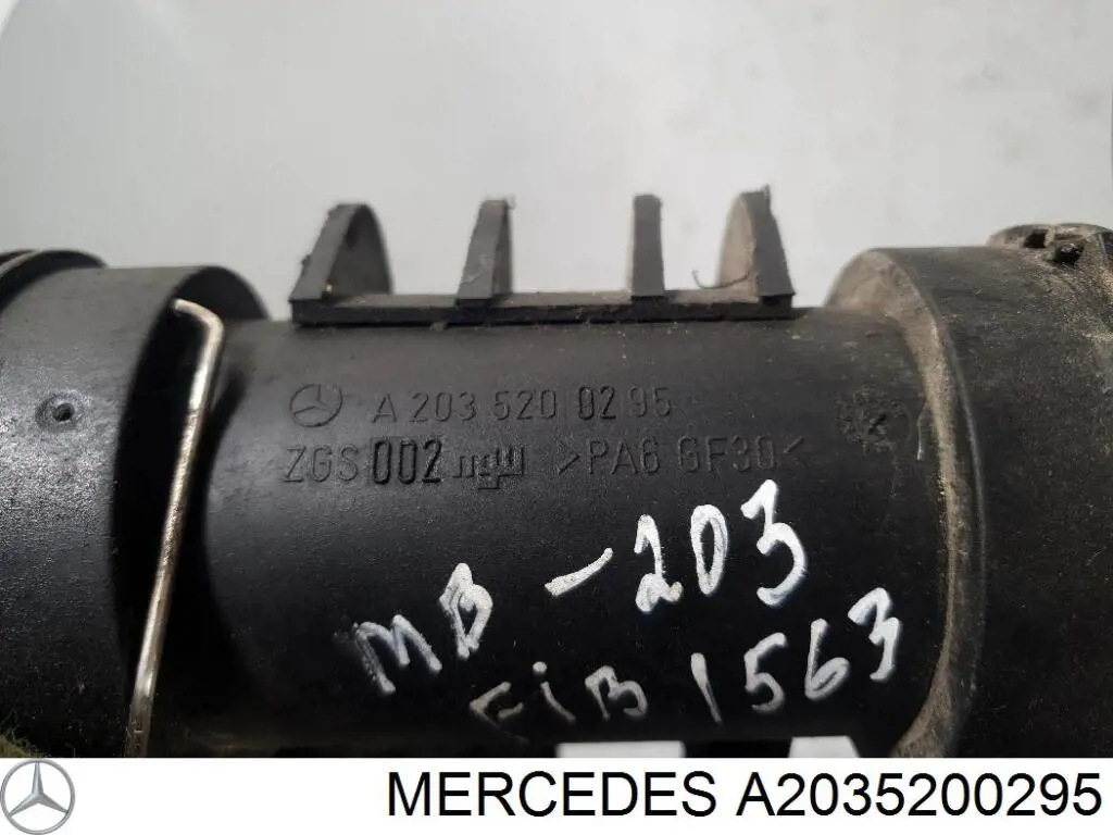 Do koszyka A2035200295 Mercedes Przewód (króciec) intercoolera