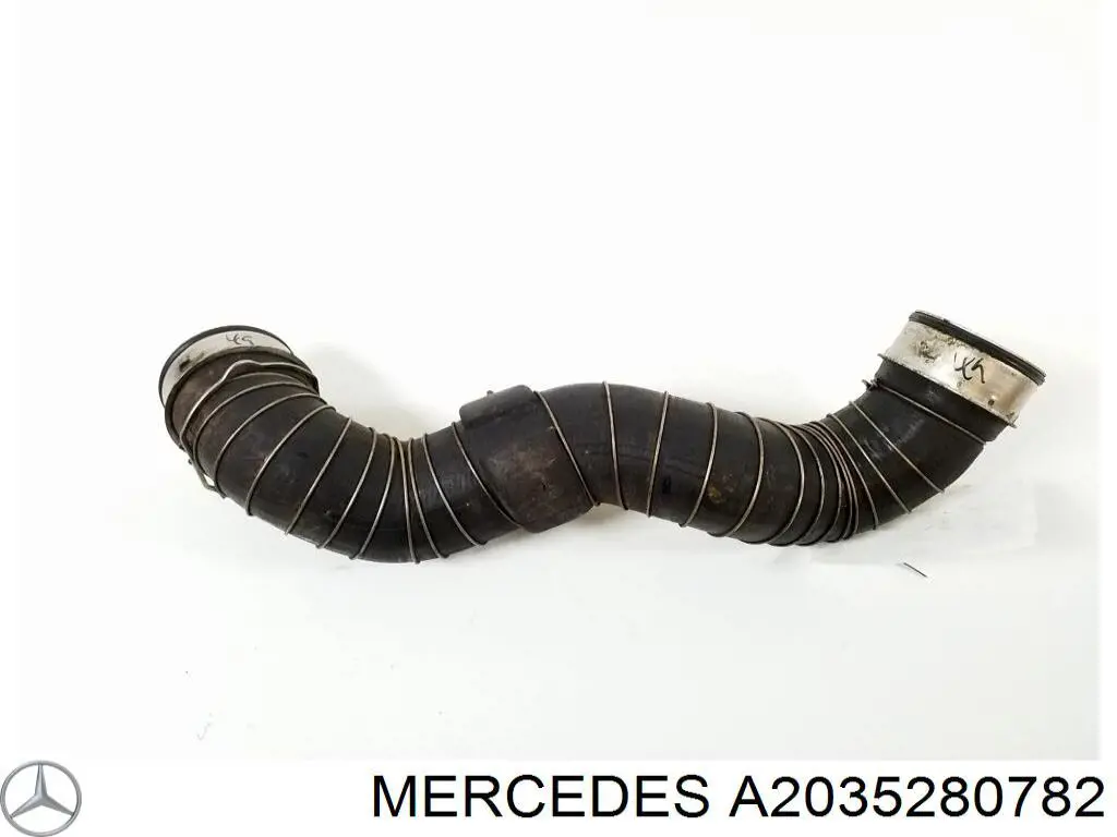 Przewód (króciec) intercoolera Mercedes A2035280782 cena, od 51,26 USD