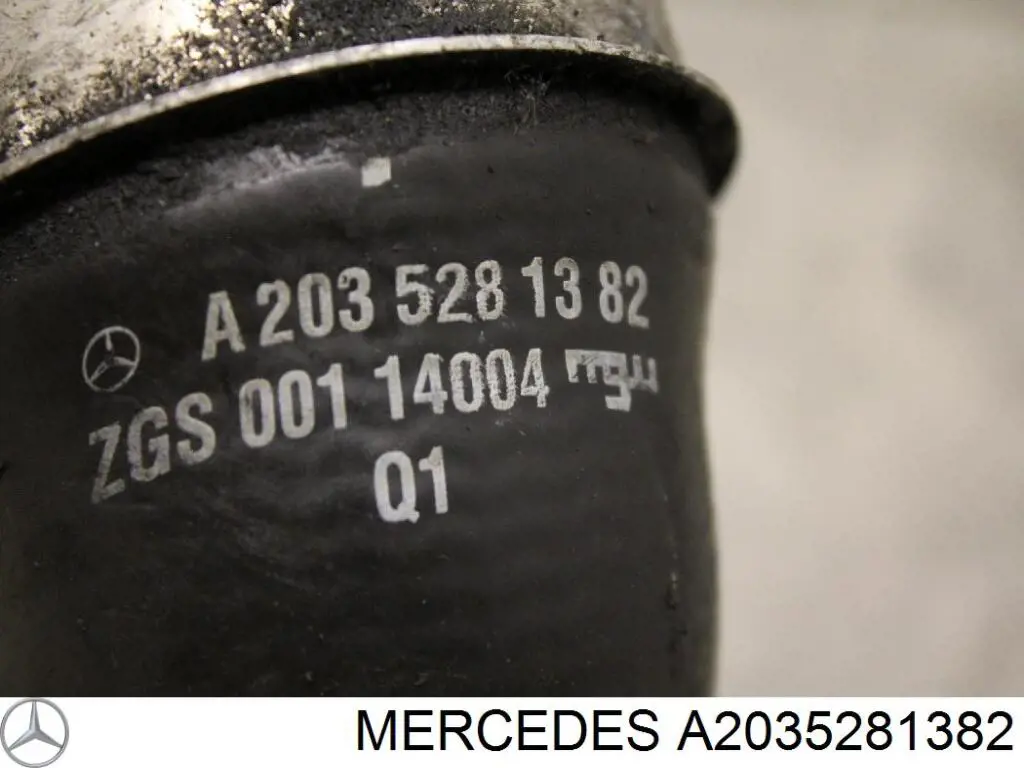 Do koszyka A2035281382 Mercedes Przewód (króciec) intercoolera